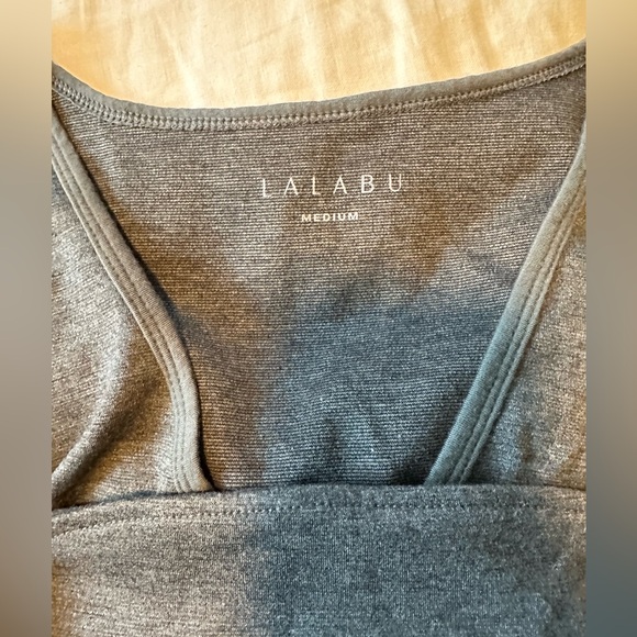 Lalabu Sooth Shirt Bundle (black and grey). - Picture 6 of 7